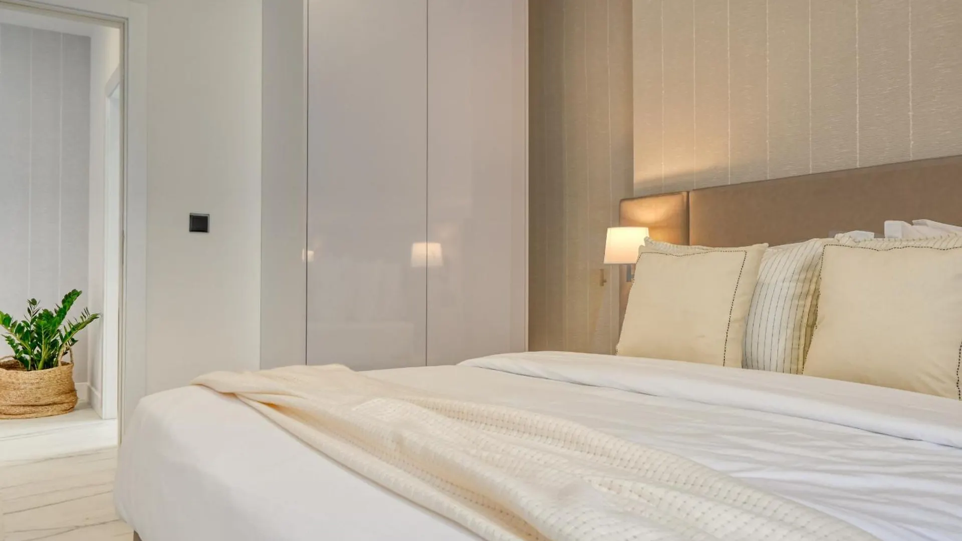 Beco Santa Emilia 1C, A Home In Madeira Funchal  Funchal (Madeira)