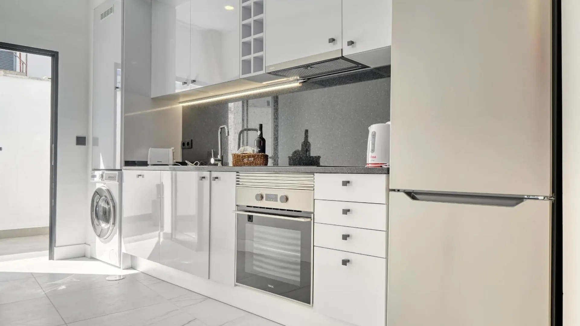 Beco Santa Emilia 1C, A Home In Madeira Funchal  Apartment Funchal (Madeira)